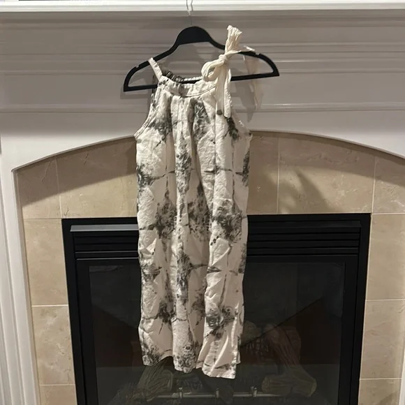 Bellambra Dresses | Bellambra Made In Italy Linen Sleeveless Front Bow Dress | Color: Cream/Gray | Size: M | Karenday16's Closet Bellambra Dresses | Bellambra Made In Italy Linen Sleeveless Front Bow Dress | Color: Cream/Gray | Size: M | Karenday16's Closet